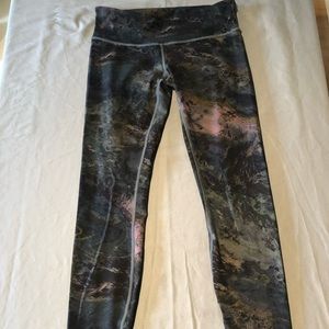 Lululemon tights